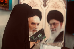 اسکان زائران در اقامتگاه پردیس خواهران همزمان با مراسم وداع و تشییع رهبر شهید انقلاب