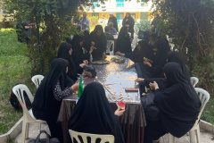 اسکان زائران در اقامتگاه پردیس خواهران همزمان با مراسم وداع و تشییع رهبر شهید انقلاب