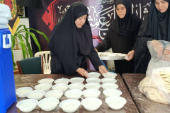 اسکان زائران در اقامتگاه پردیس خواهران همزمان با مراسم وداع و تشییع رهبر شهید انقلاب